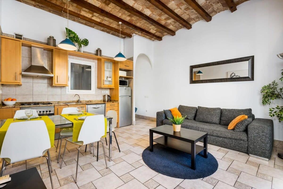 Appartamento Historic With Private Terrace In Example *