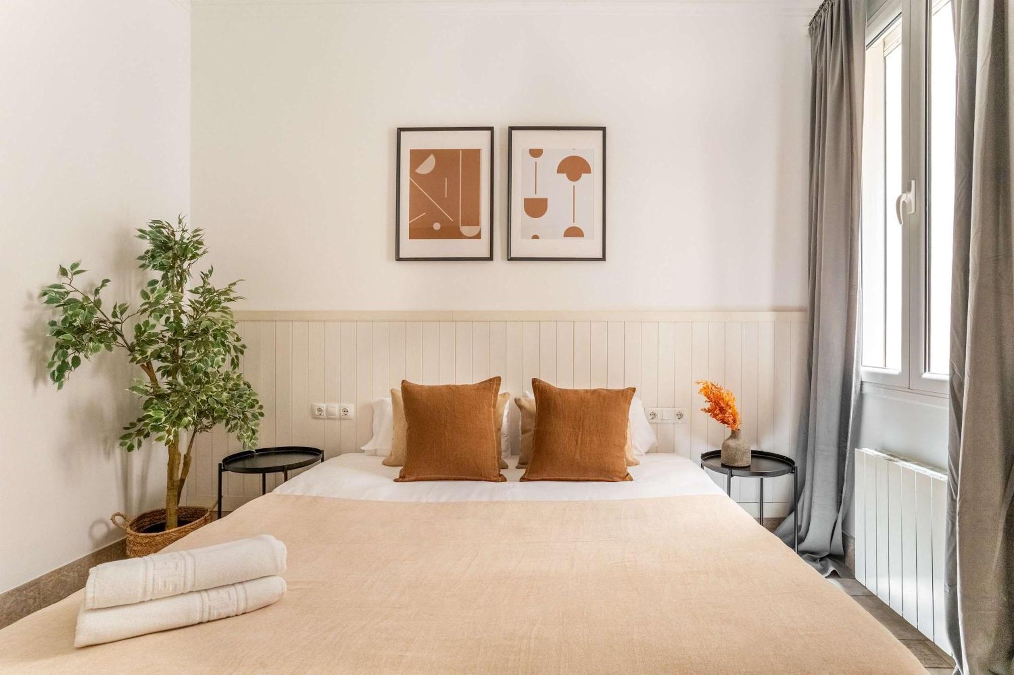 Historic With Private Terrace In Example Appartamento